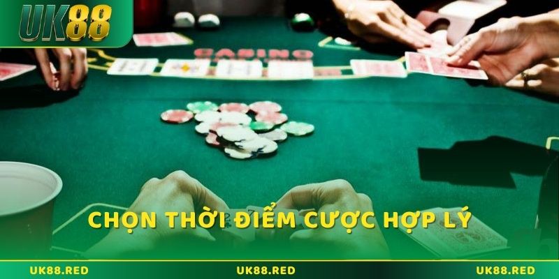 Poker Games Bài - Bài lá là gì ? Lựa chọn thời điểm cược và bỏ bài hợp lý